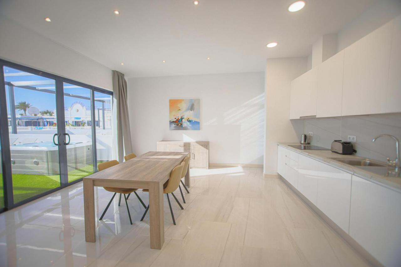 Atlantico Plaza Suite 6A - 2 Beds - 2 Baths Puerto del Carmen  Buitenkant foto