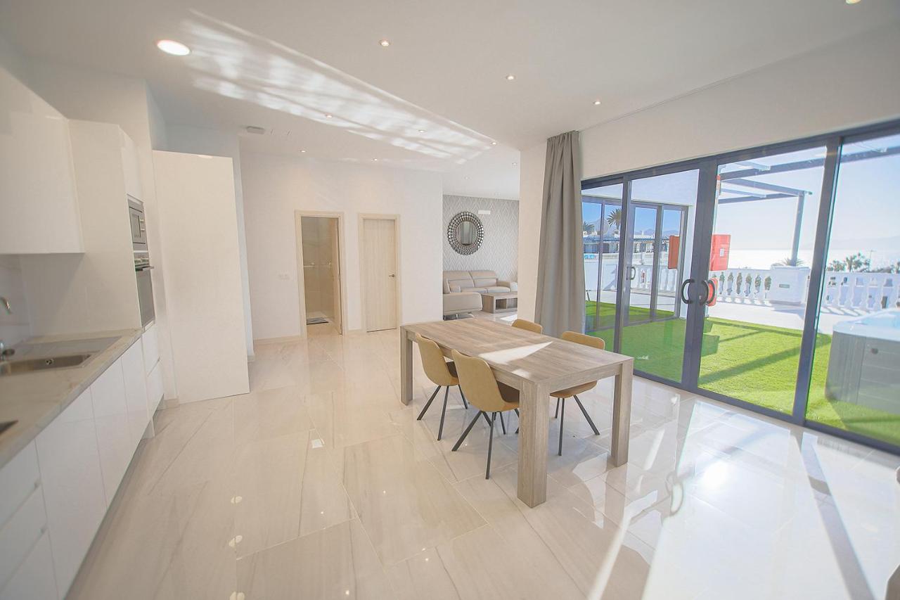 Atlantico Plaza Suite 6A - 2 Beds - 2 Baths Puerto del Carmen  Buitenkant foto